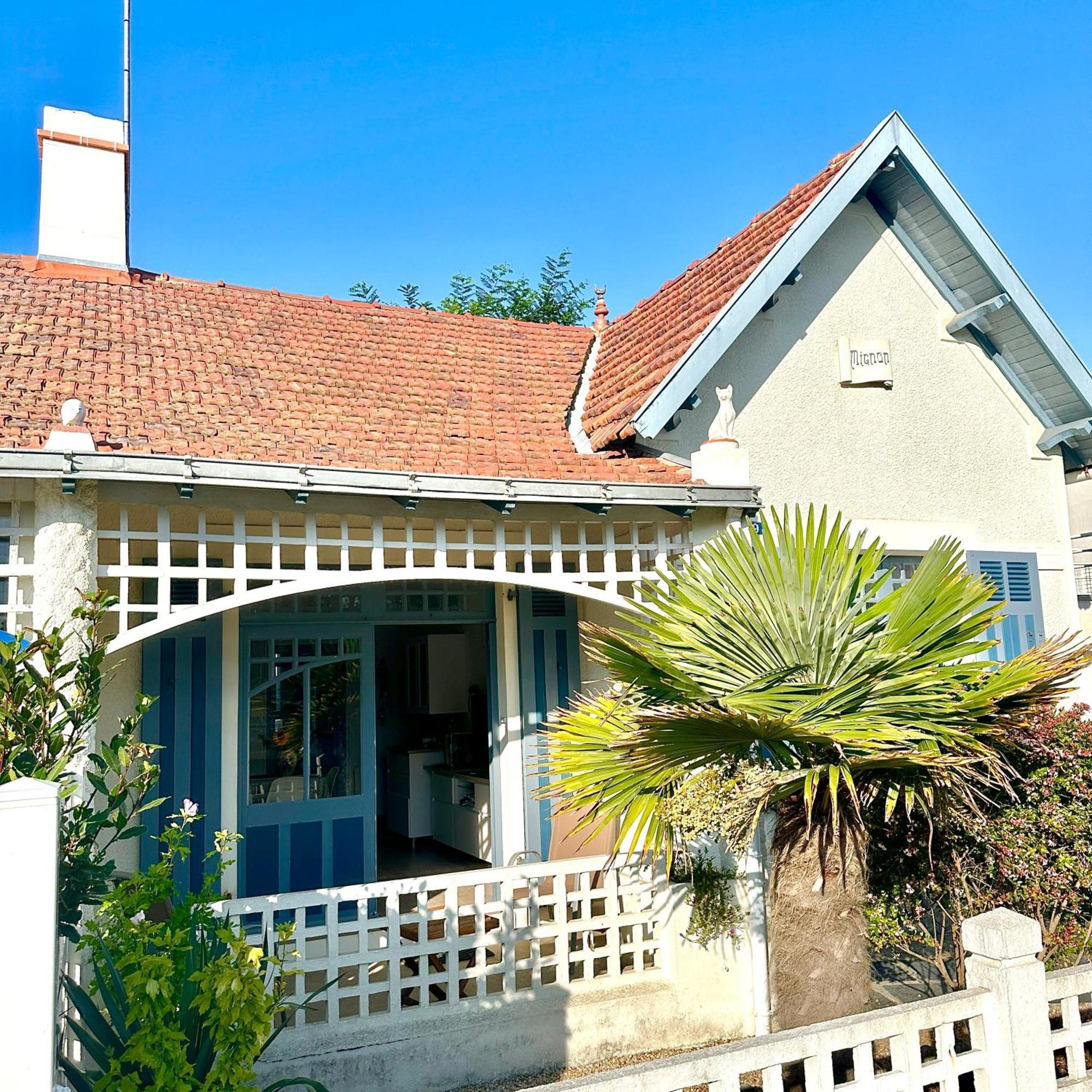 Villa "Mignon" Avec Studio Independant, Tout A Pied, Plage A 4 Mn, 6 Pers, 2 Sde Saint-Jean-de-Monts Exterior photo